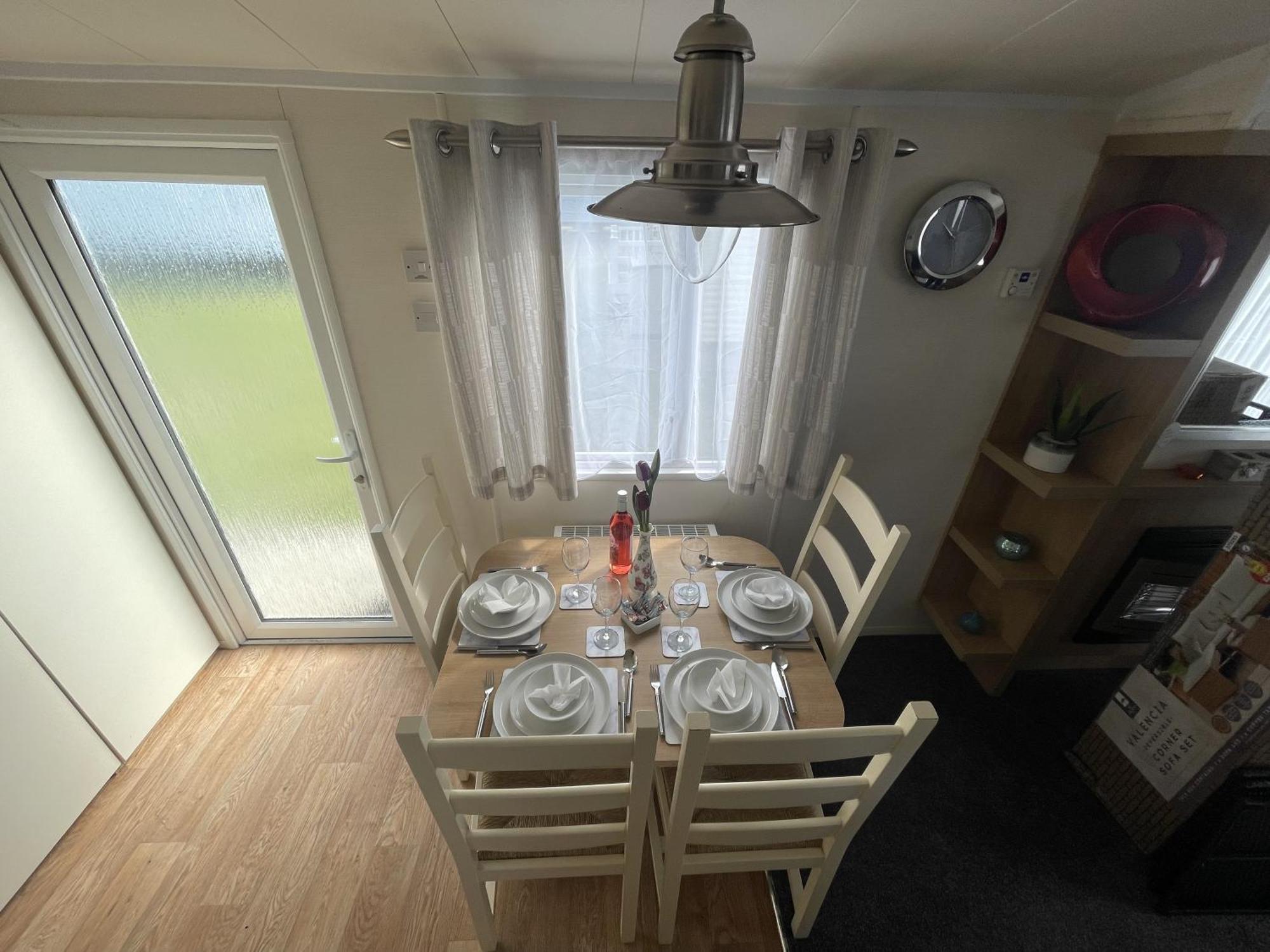 2 Bedroom Caravan, Edi Rita, Robin Hood, Pet Friendly Meliden Экстерьер фото